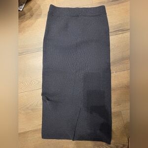 BNNW Elegant Knit Black Skirt